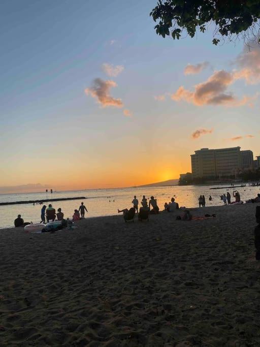 Seashore Waikiki Studio 1 Block From A Beach No Resort Fees Honolulu Esterno foto