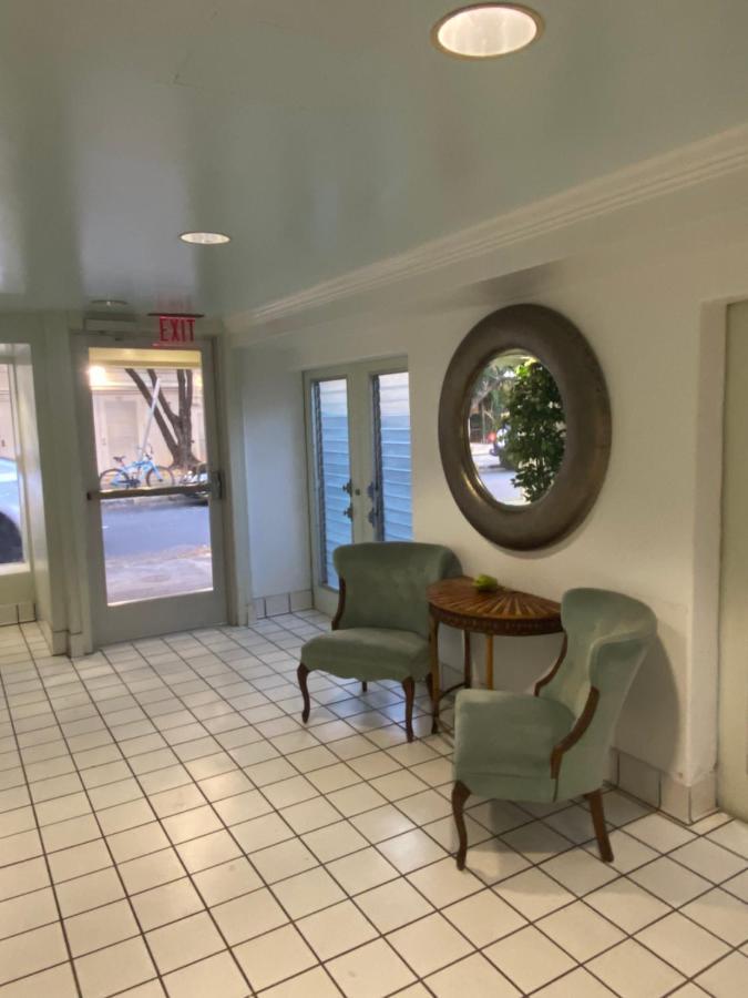Seashore Waikiki Studio 1 Block From A Beach No Resort Fees Honolulu Esterno foto