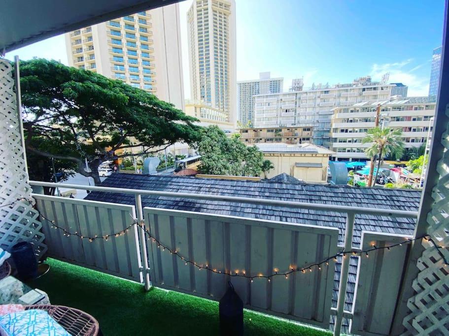 Seashore Waikiki Studio 1 Block From A Beach No Resort Fees Honolulu Esterno foto