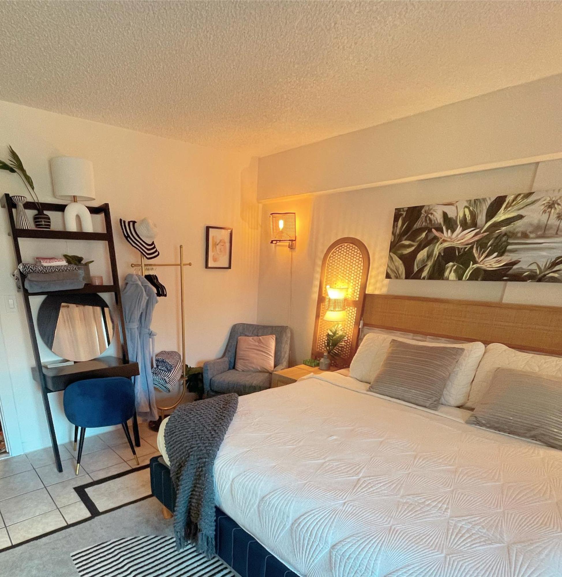 Seashore Waikiki Studio 1 Block From A Beach No Resort Fees Honolulu Esterno foto